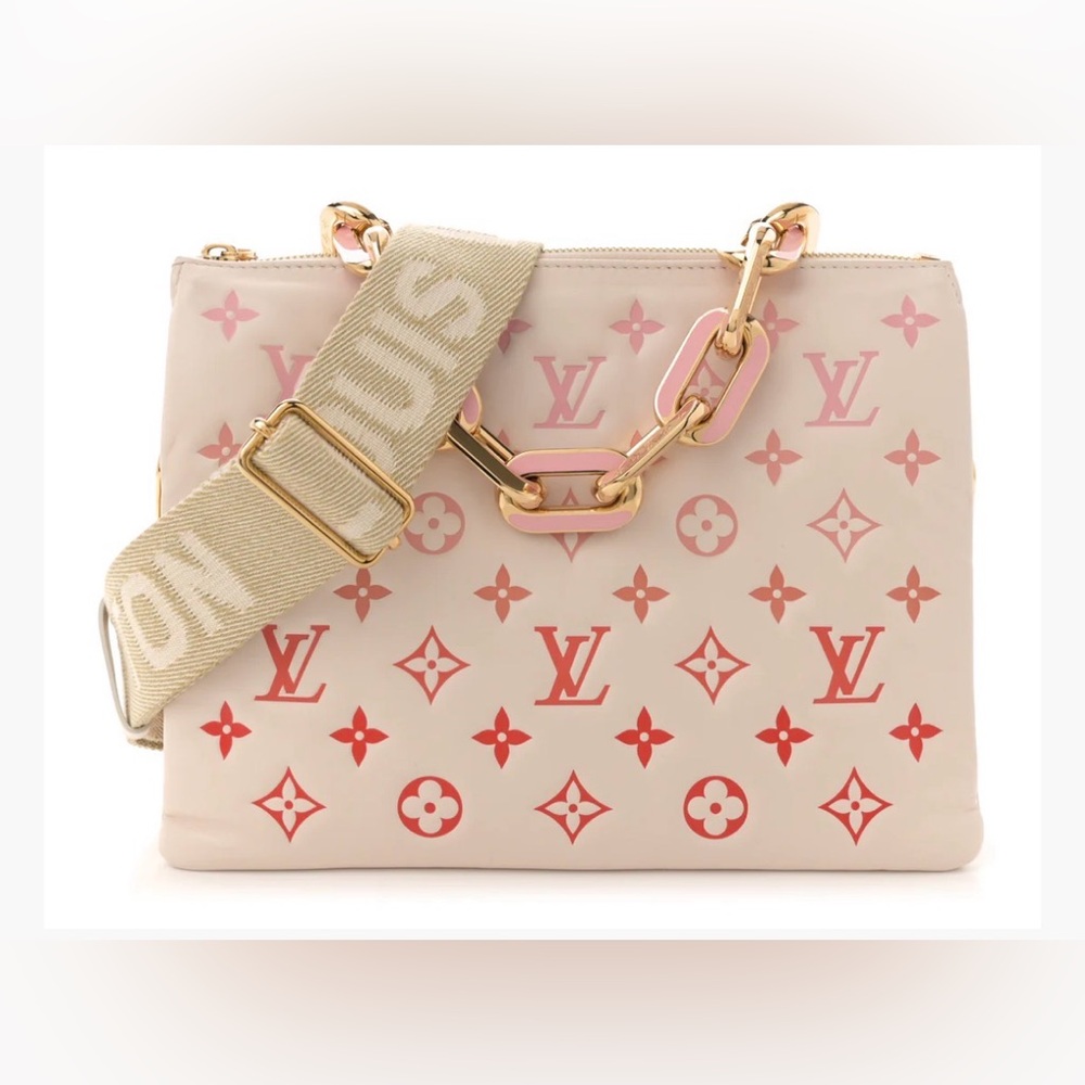 Louis Vuitton Limited Edition ombré Coussin MM 😍